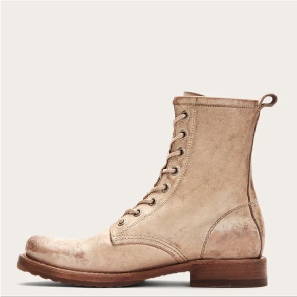 $399 Frye Veronica Combat Tan Cream Distressed Leather Lace Up Vintage Moto Boot - Picture 3 of 16